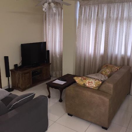South Coast Beachfront Holiday Apartments Amanzimtoti Extérieur photo
