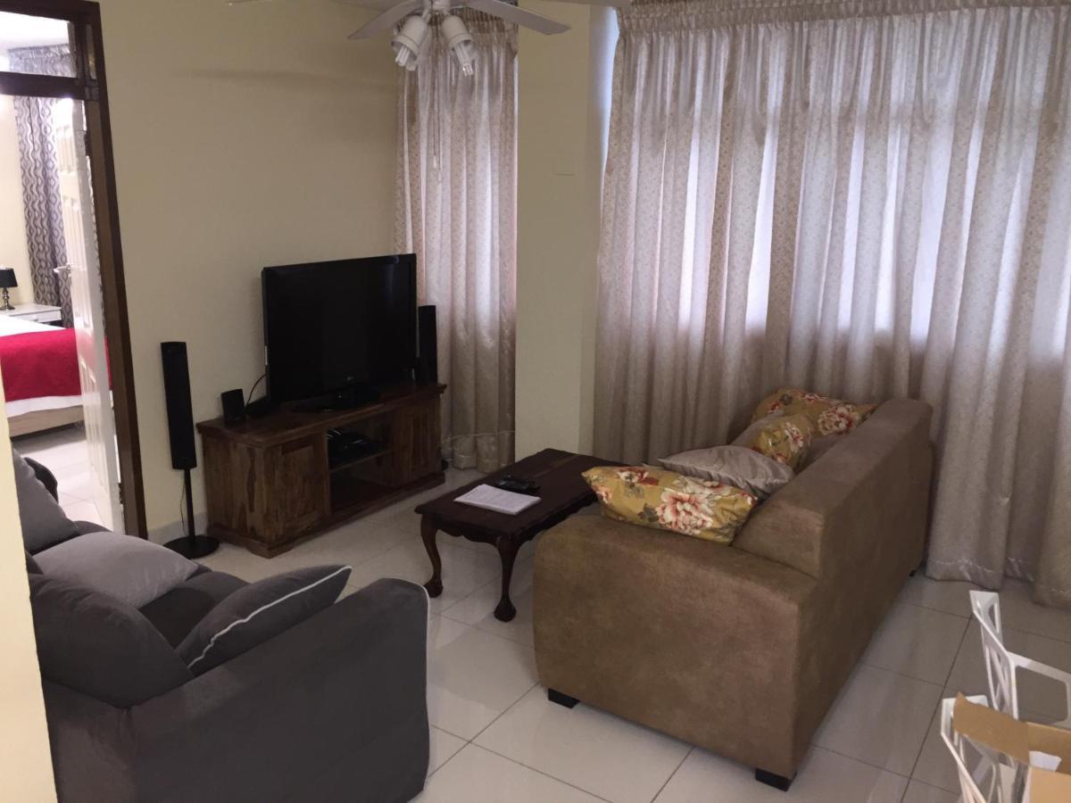 South Coast Beachfront Holiday Apartments Amanzimtoti Extérieur photo